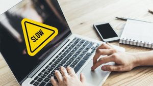 cara mengatasi komputer lemot, Cara mengatasi komputer lemot saat baru dinyalakan, Tips meningkatkan performa PC Windows 10 tanpa biaya, Penyebab laptop lemot meskipun RAM sudah besar, Cara membersihkan cache sistem untuk mempercepat komputer